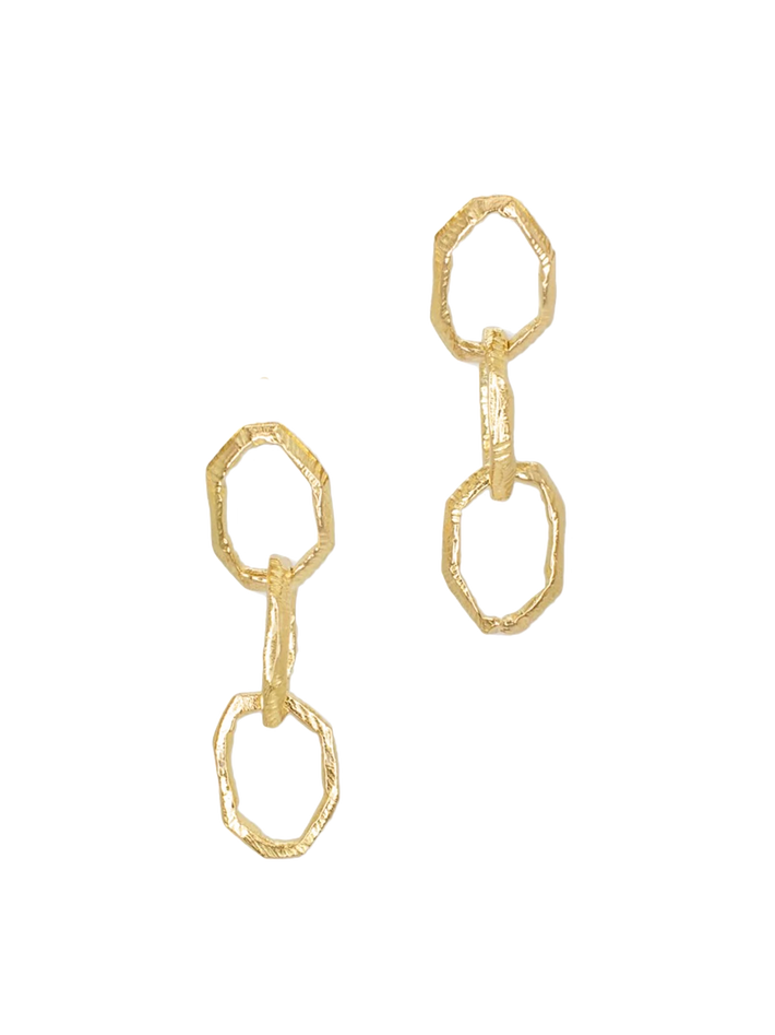 18k hand carved three link drop earrings