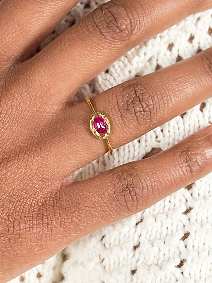 18k ruby ring