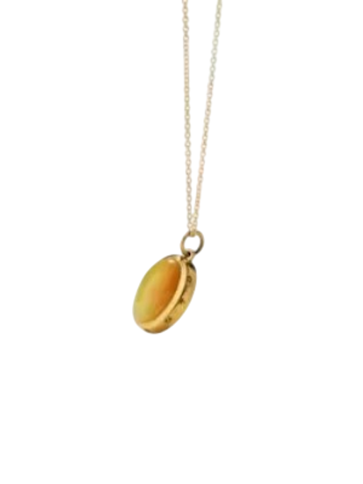 Oracle pendant photo