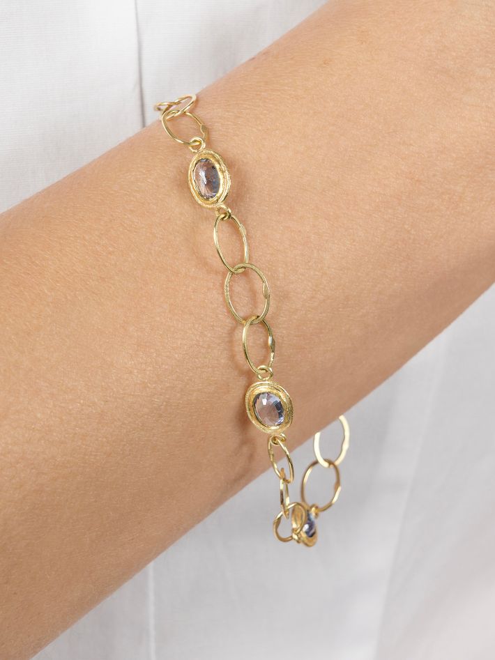 Blue sapphire oval bracelet