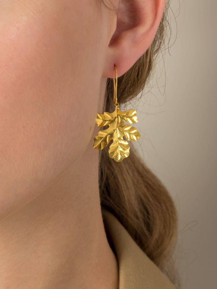 The secret garden oak leaf earrings