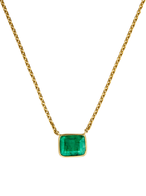 Emerald chain necklace photo