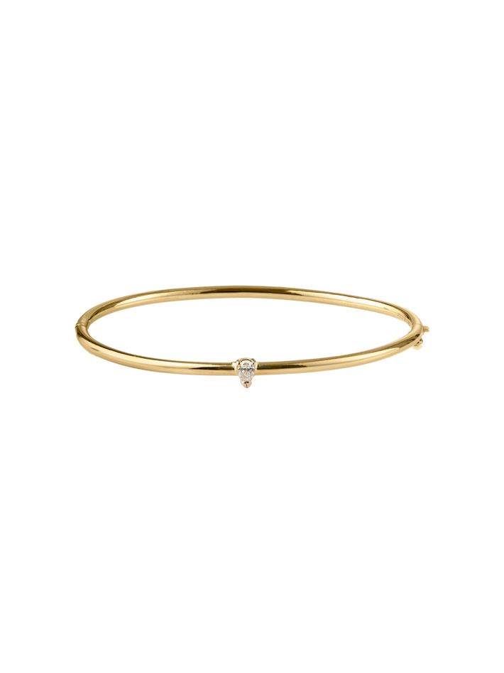 Pear cut diamond bangle 