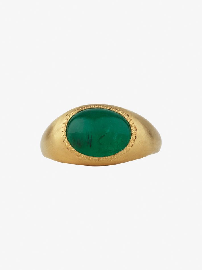 Emerald roz ring