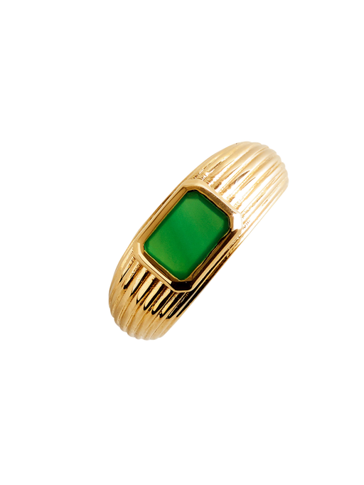 Chubby jade ring photo