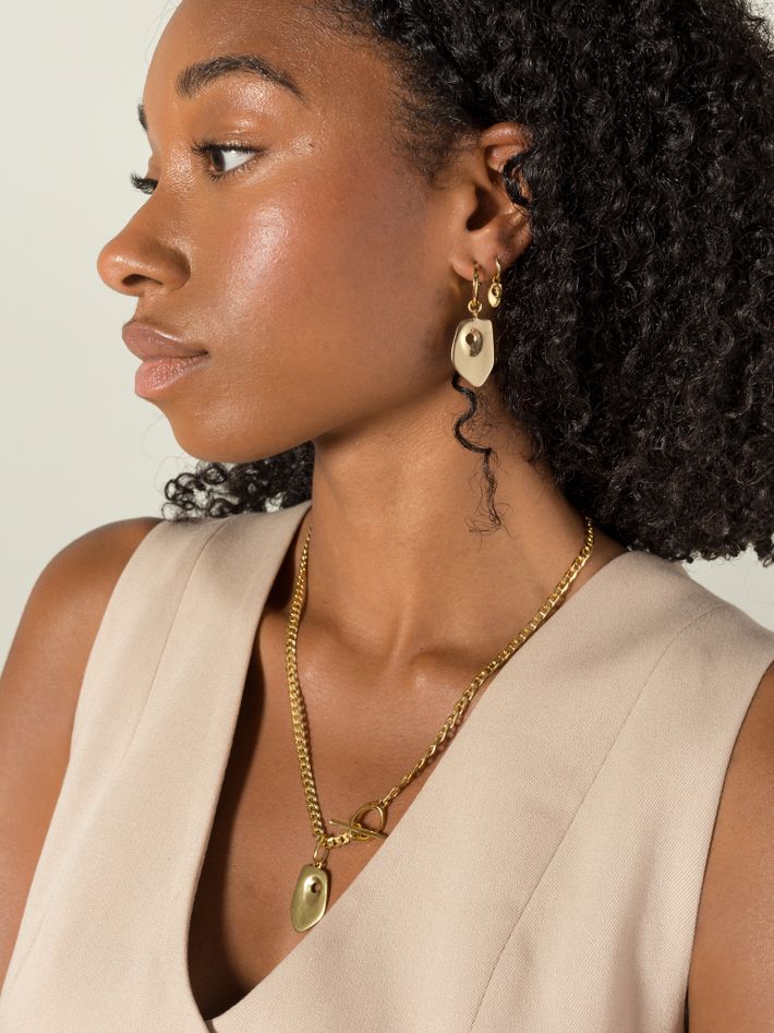 Theia gold earrings by Rachel Entwistle Finematter