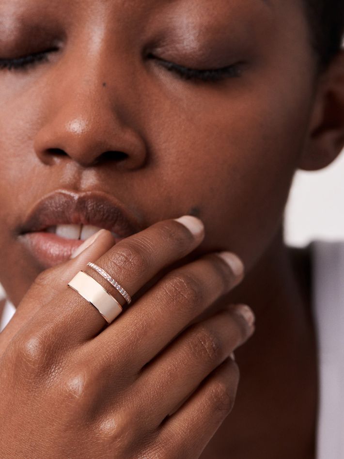 Berbere chromatic lacquer ring