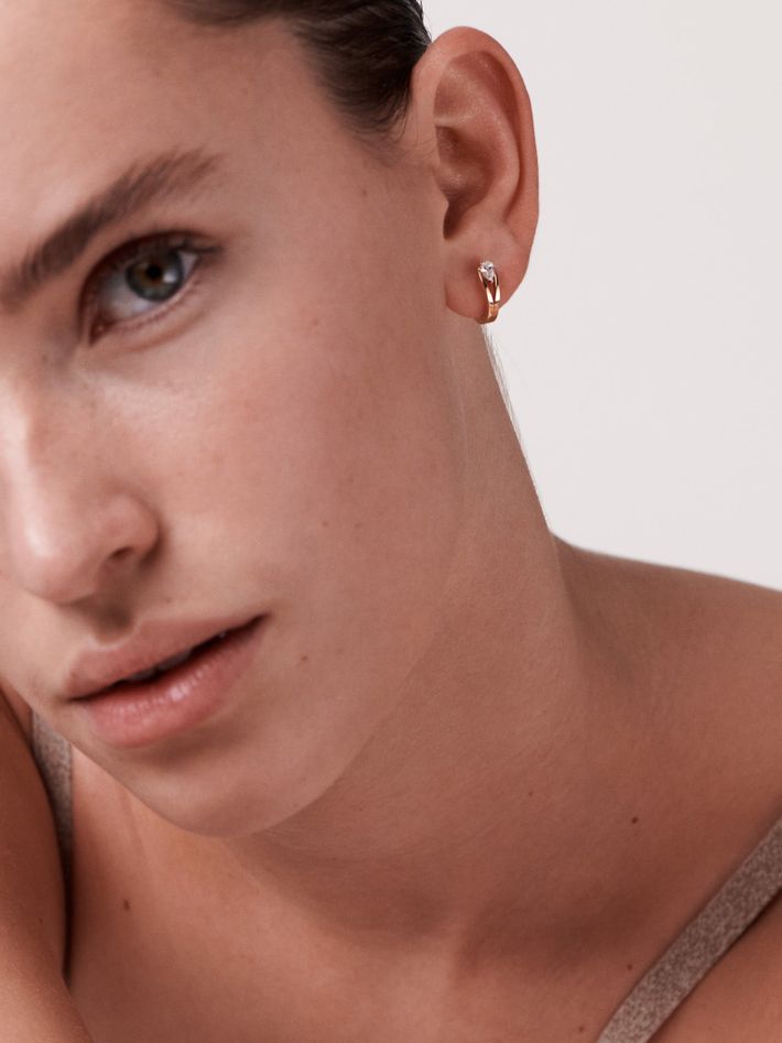 Serti inversé small diamond earring