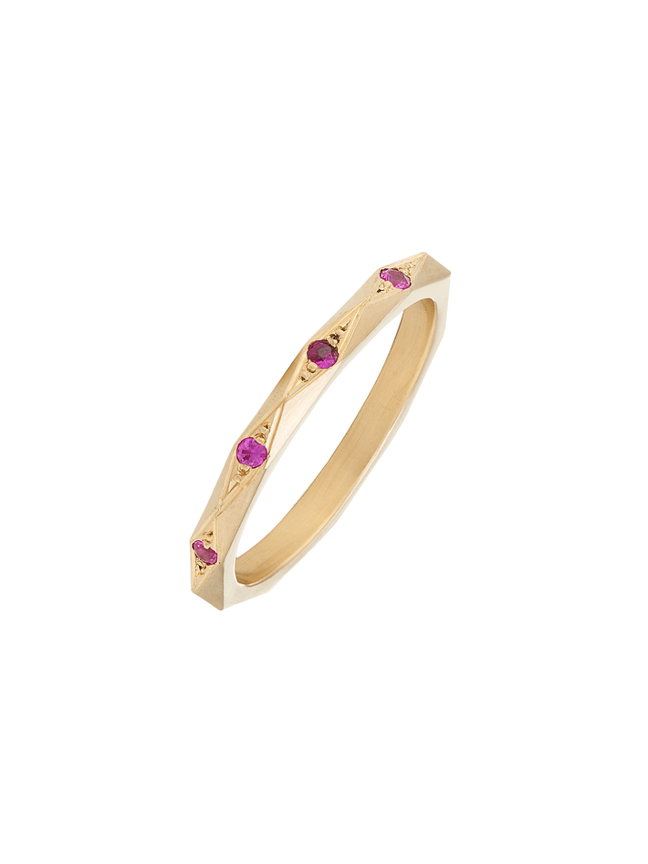 Pink sapphire facet ring 