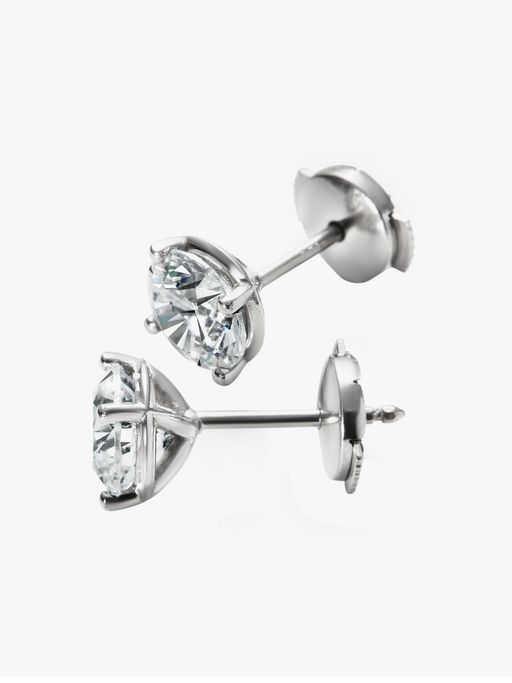 Solitaire 0.3ct diamond earrings photo
