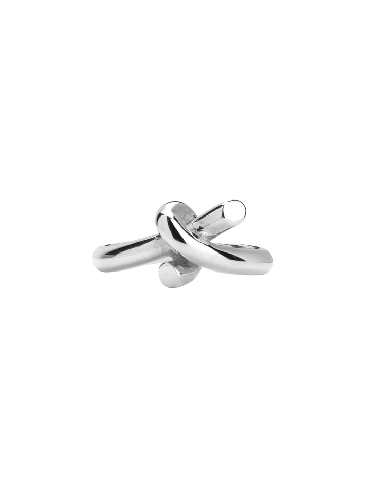 Promise knotted ring