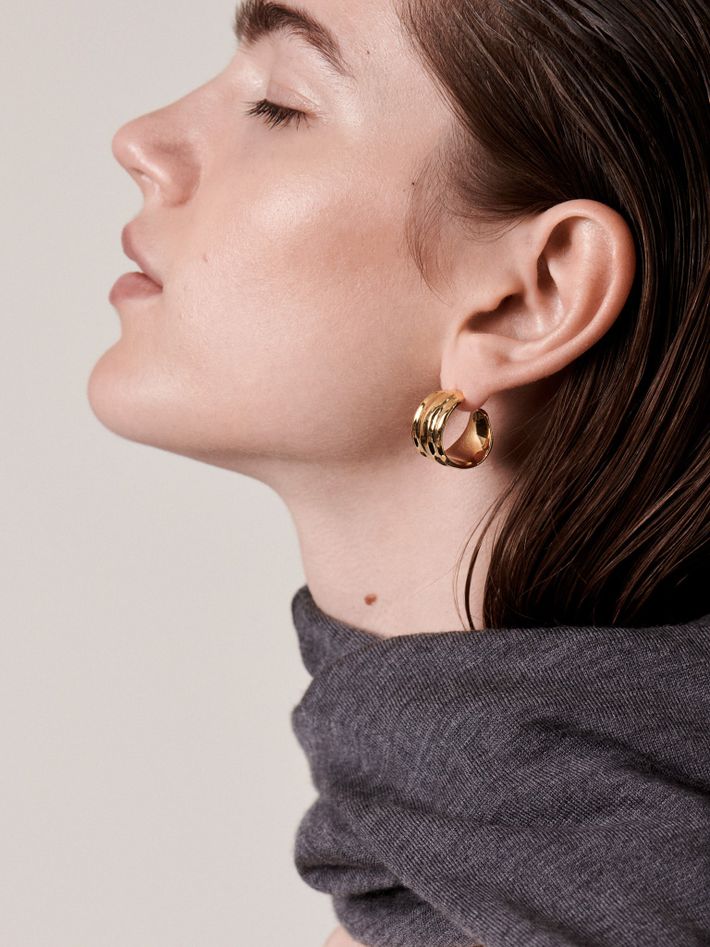 Faye hoop earrings