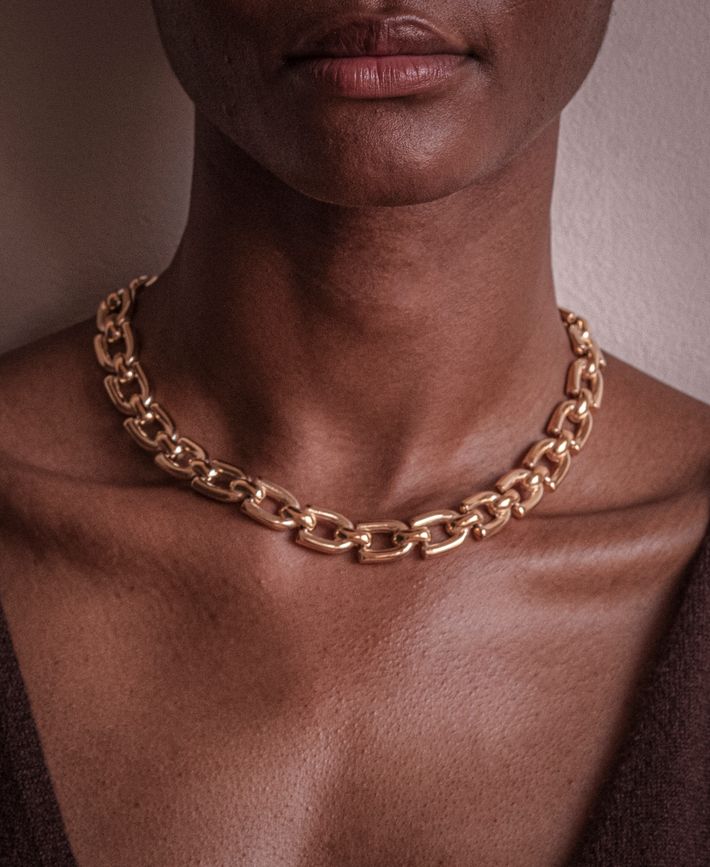 Uma chain necklace