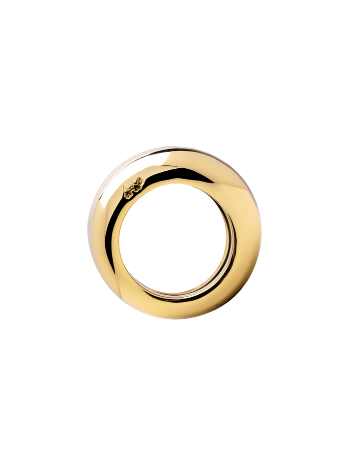 Large Nubo ring in 18k yellow gold