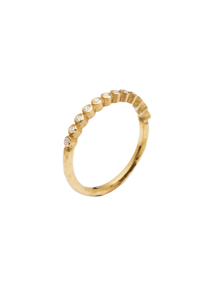 Ringo half eternity ring in 18k yellow gold with 0,12ct diamond