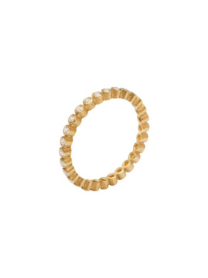 Ringo full eternity ring in 18k yellow gold with 0,29ct diamond