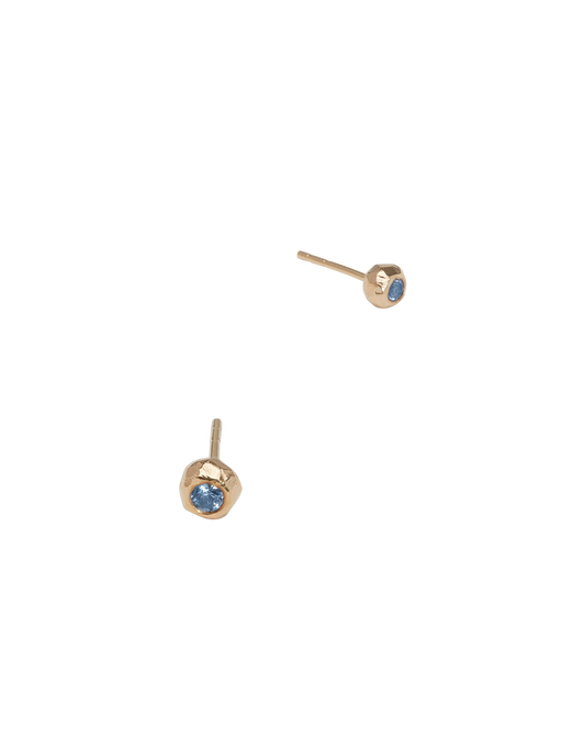 Ringo kula earrings in 18k yellow gold with 0,20ct light blue sapphire photo