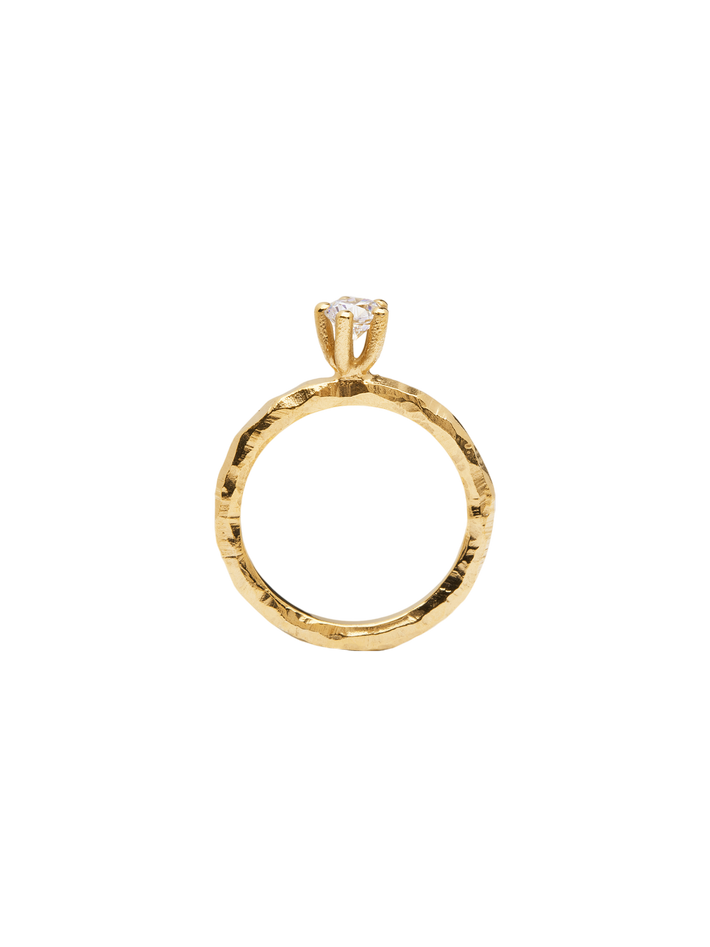 Ringo solitaire ring in 18k yellow gold with 0,40ct diamond