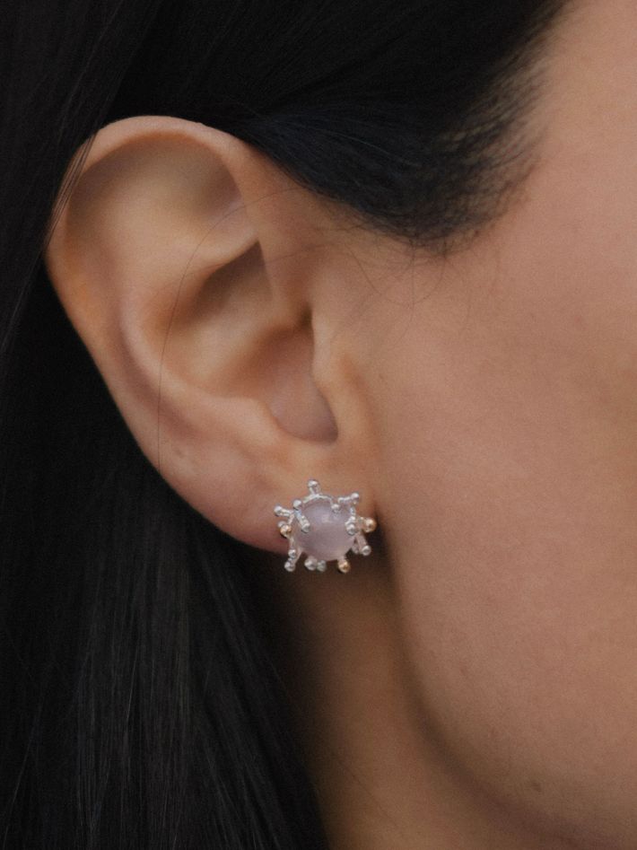 Sea anemone earrings in silver and 18k yellow gold with rose quartz