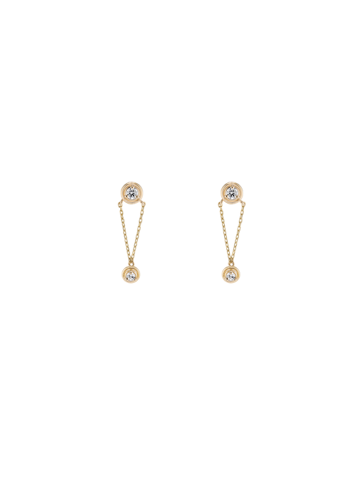 Star align earrings photo