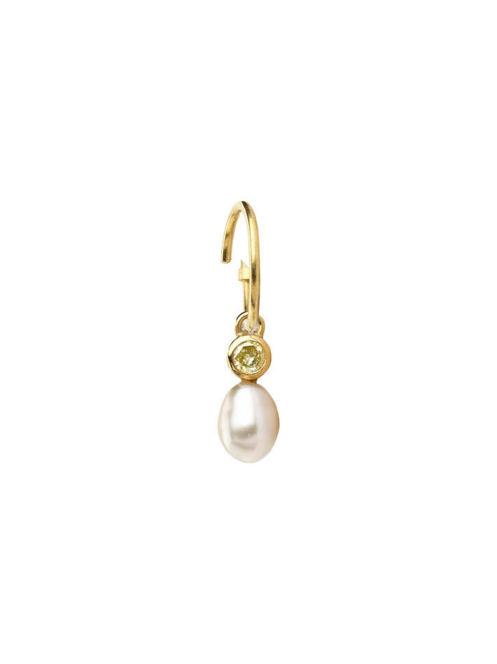 Petite partie pearl and diamond earring 