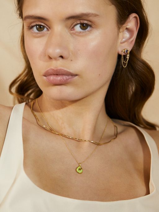 Petite partie necklace photo