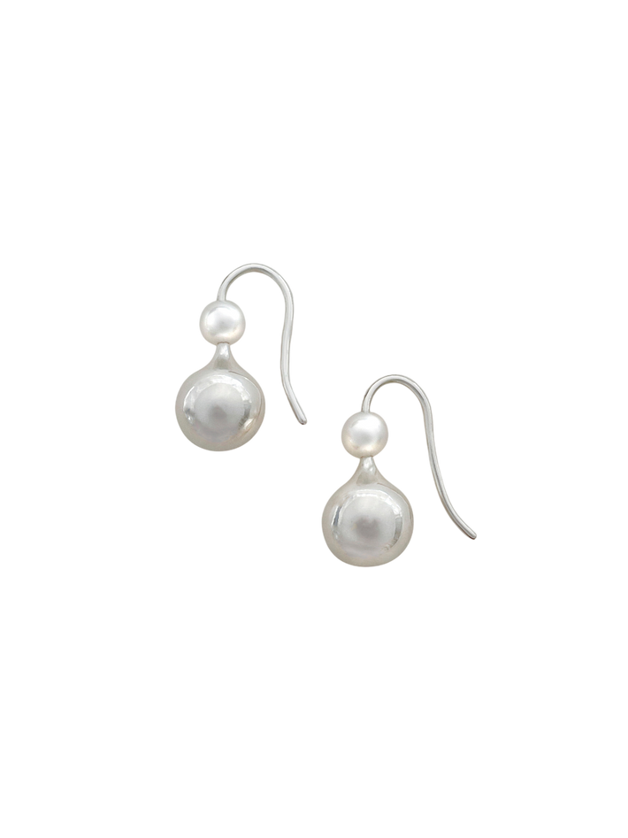 Sintra earrings in silver with freshwater pearl