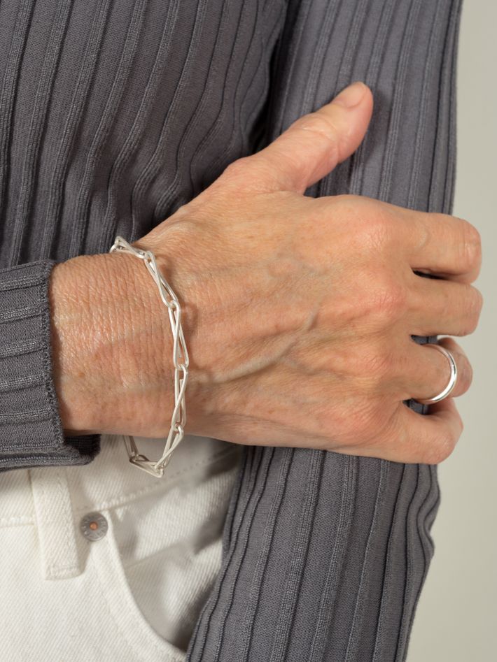 String chain bracelet in silver