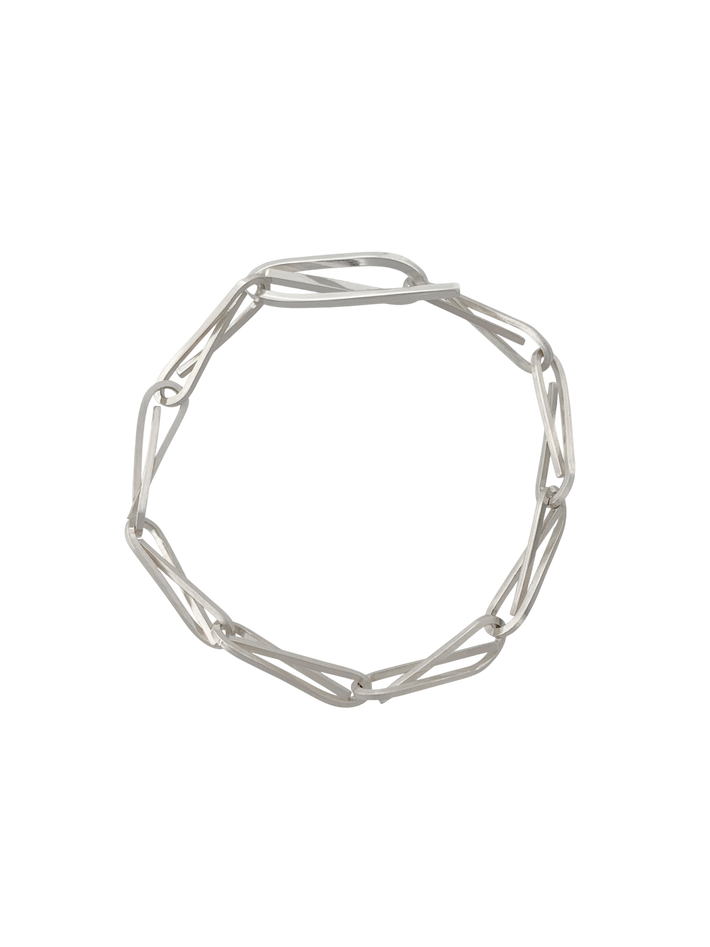 String chain bracelet in silver by Sara Robertsson Jewellery