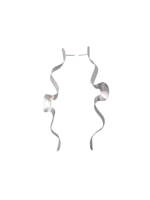 Serpentine earrings in silver photo