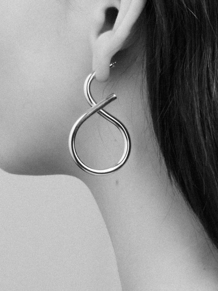 Shape ii earrings in silver