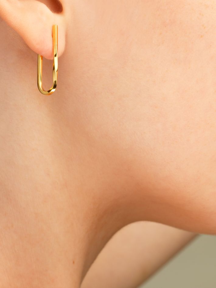 String twisted earrings in gold vermeil