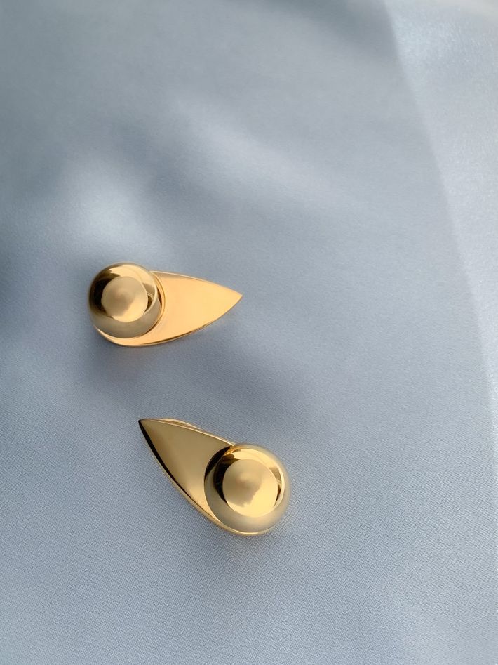 Spring earrings in gold vermeil