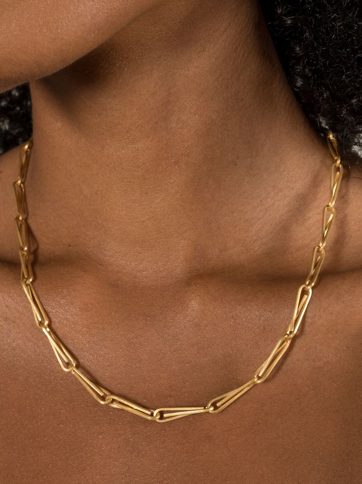 String long chain necklace in gold vermeil