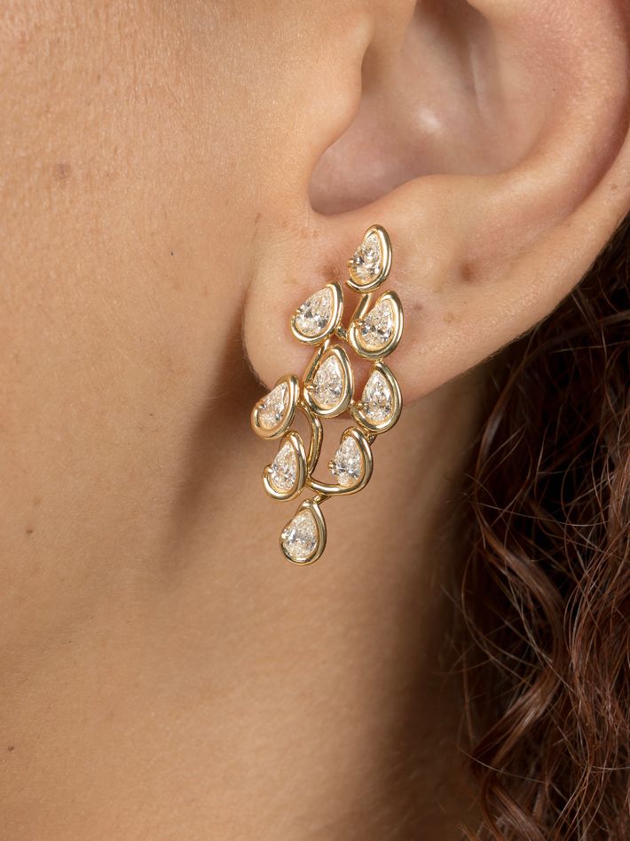 Diamond corridor earrings yg