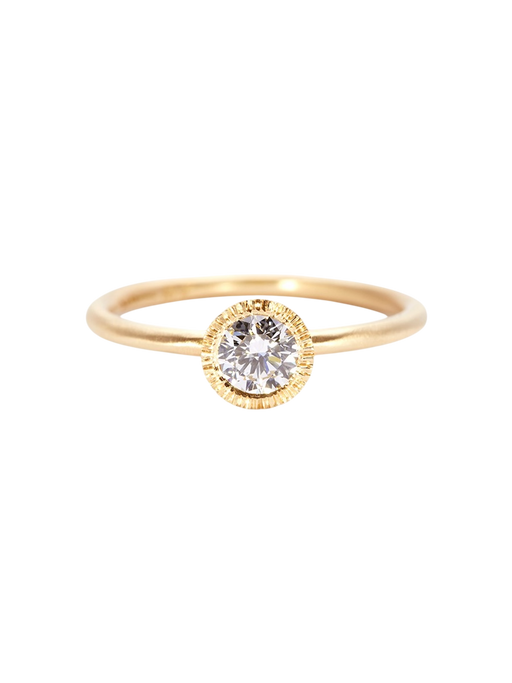 4.5mm white diamond round brilliant solitaire ring photo