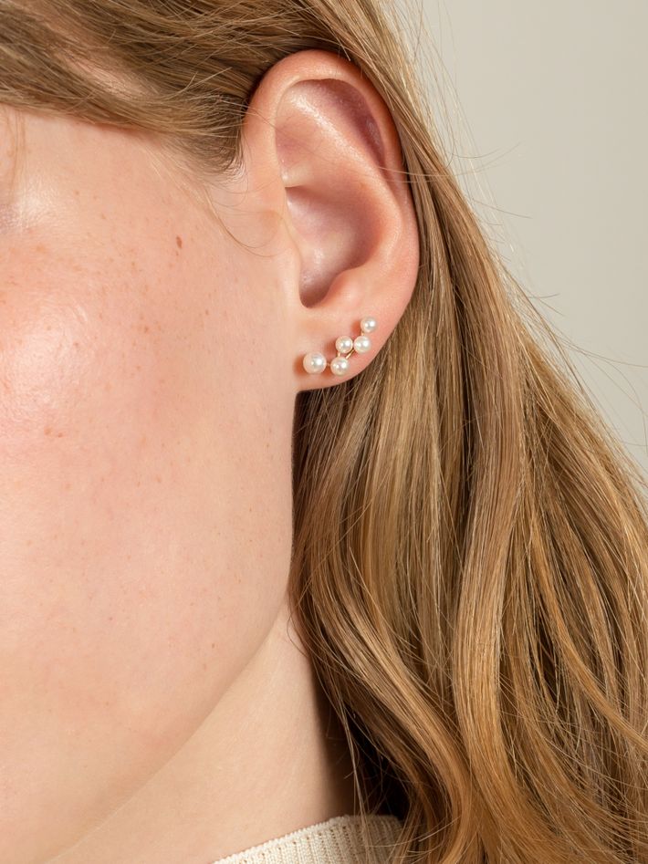Cassiopeia pearl earrings