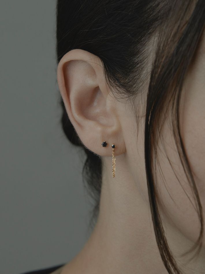 Black diamond sprinkle earring