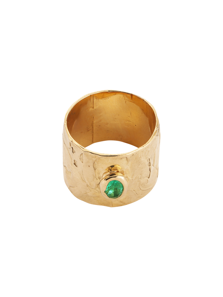 Emerald stellar ring