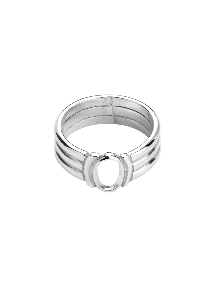 Outline signet ring