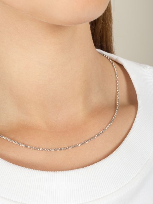 Rope chain necklace photo