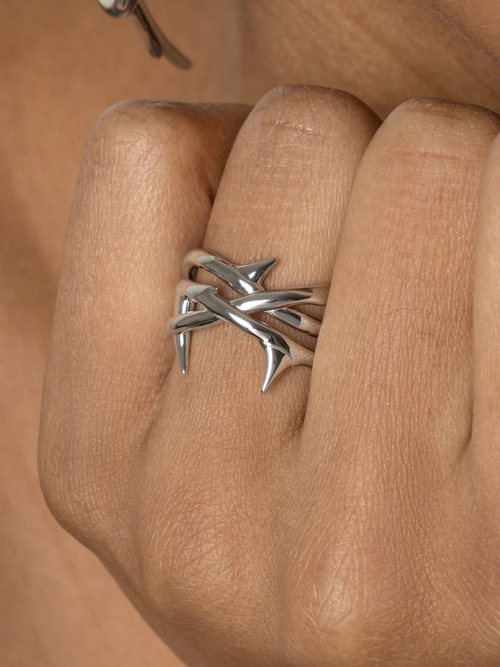 Rose thorn triple band ring - silver