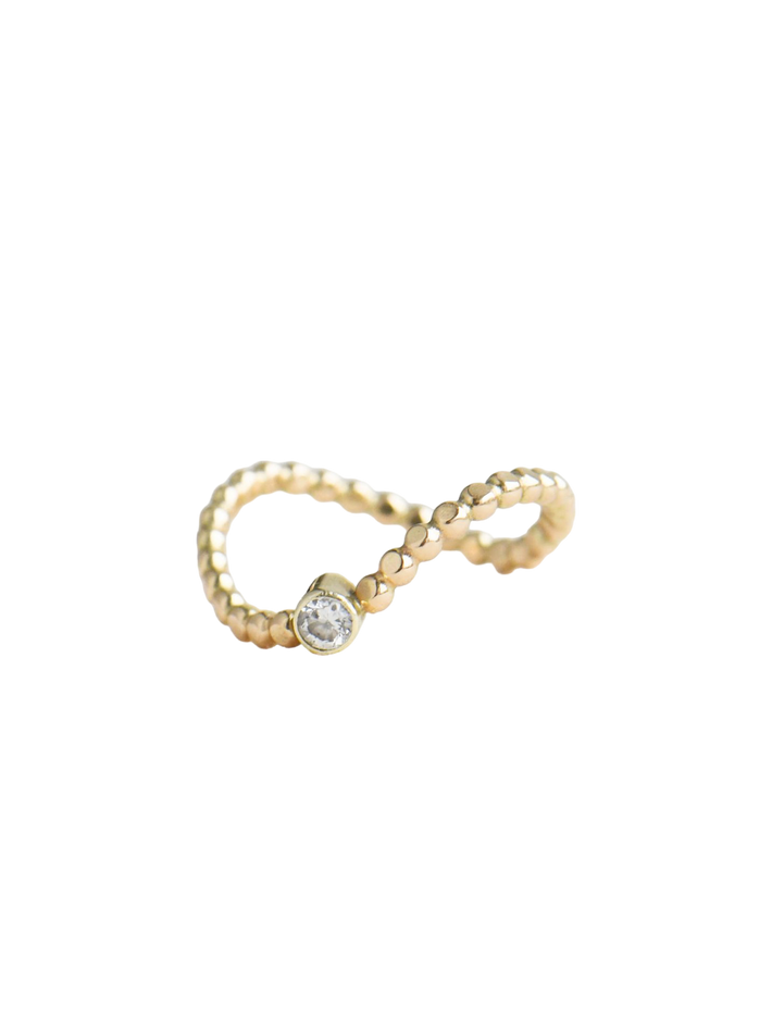 Vague de petite points gold diamond ring