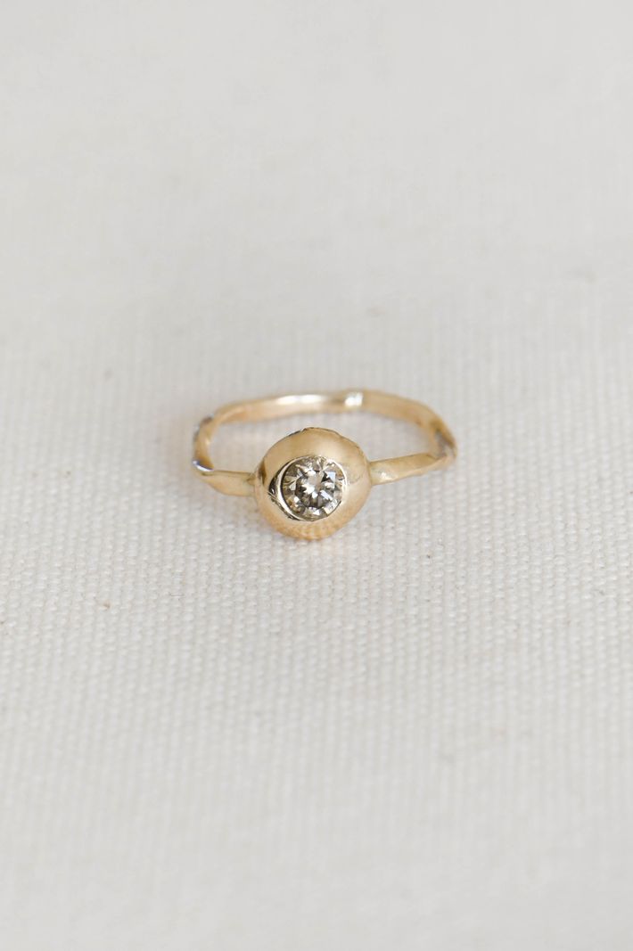 La fleur gold ring