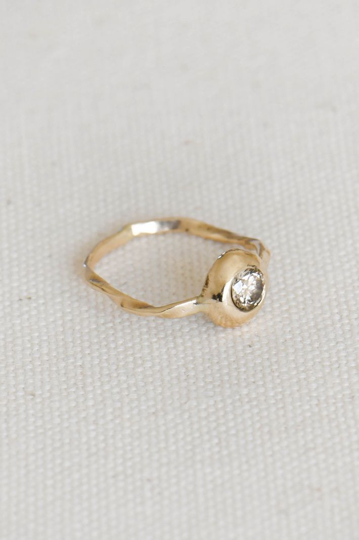 La fleur gold ring