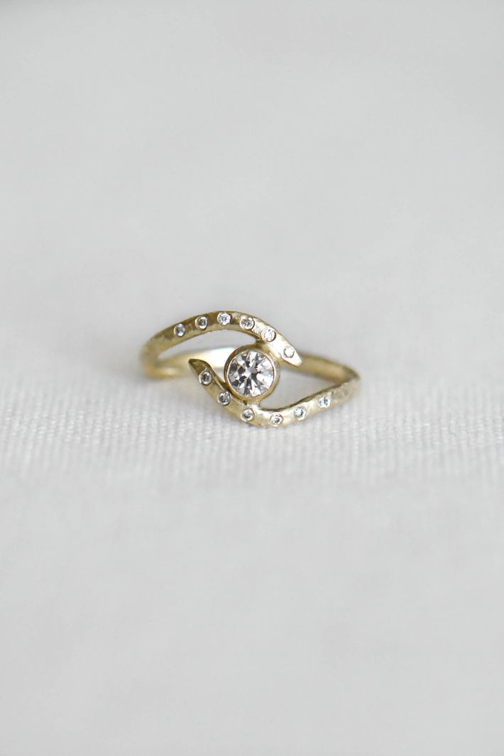La protectrice ring