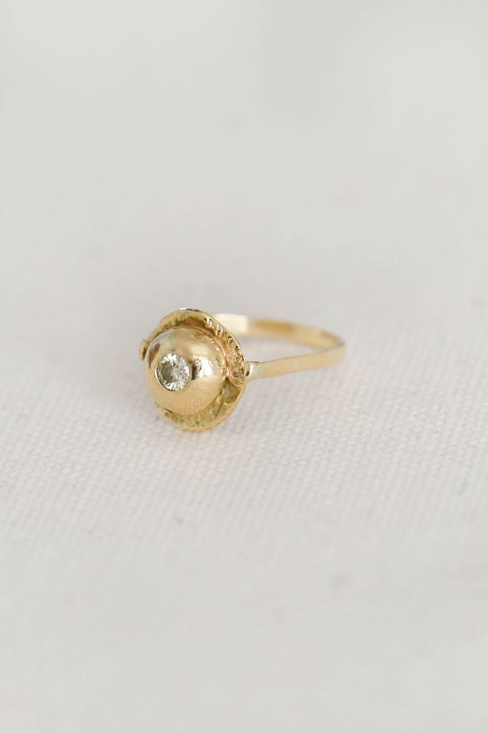 Fleur d'or gold ring