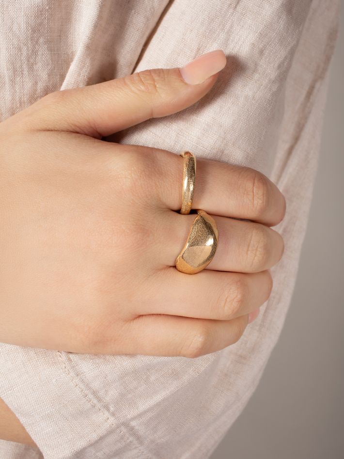 Madrone heavy stacker ring 14k yellow gold