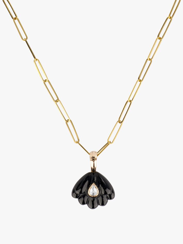 Small lotus onyx necklace