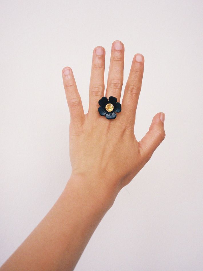 Onyx and citrine large flower ring